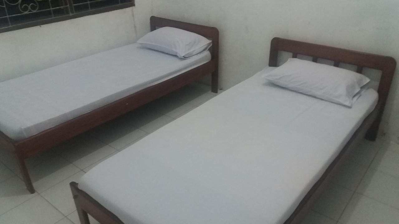 Penginapan Kofiyau Sorong Exterior foto